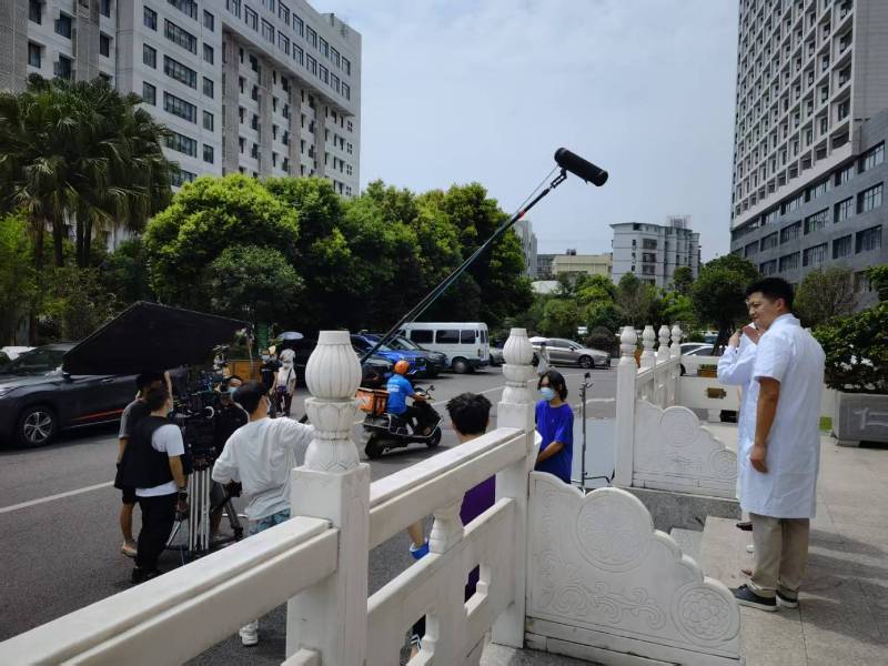 望城区广告片拍摄公司低成本实现高规格制作的诀窍